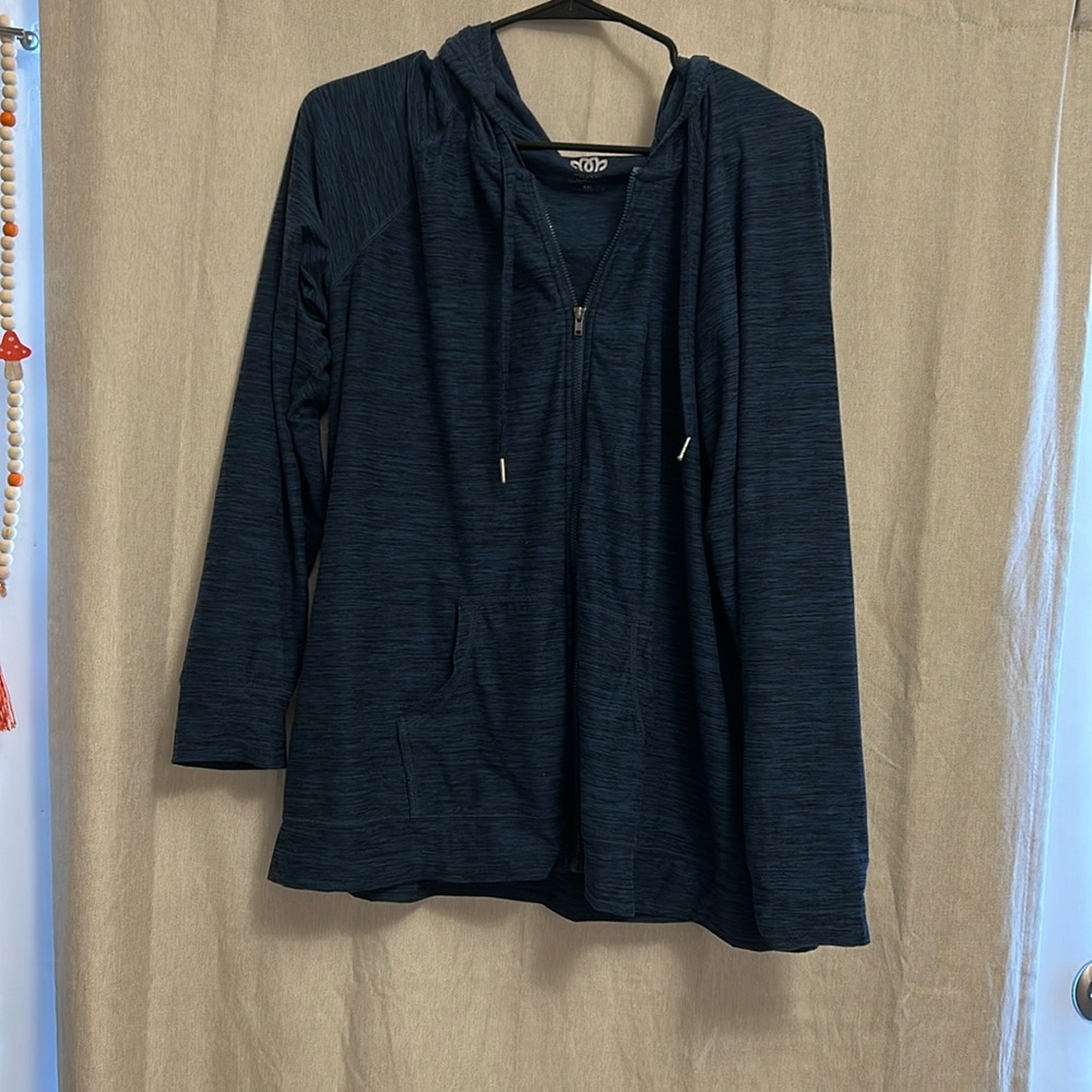 zip up